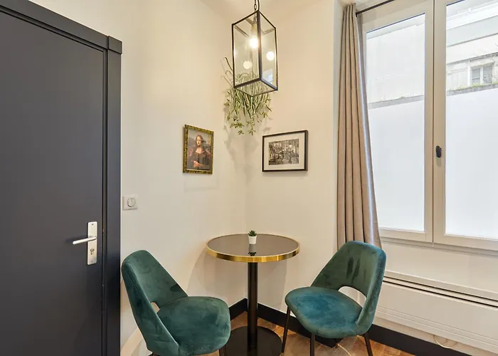 Rent A Room Apartments - Alma